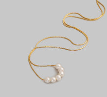 Load image into Gallery viewer, Artificial Necklace for Women and Girl Fashion Necklace