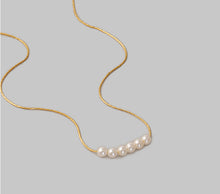 Load image into Gallery viewer, Artificial Necklace for Women and Girl Fashion Necklace