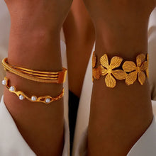 Load image into Gallery viewer, Fancy Bracelet for Women and Girls Bracelet