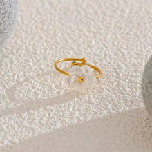 Load image into Gallery viewer, Fashion Ring for women and Ring for Girls