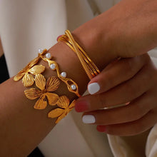 Load image into Gallery viewer, Fancy Bracelet for Women and Girls Bracelet