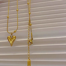 Load image into Gallery viewer, Artificial Necklace for Women and Girl Fashion Necklace
