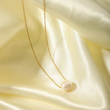 Load image into Gallery viewer, Artificial Necklace for Women and Girl Pearl Necklace
